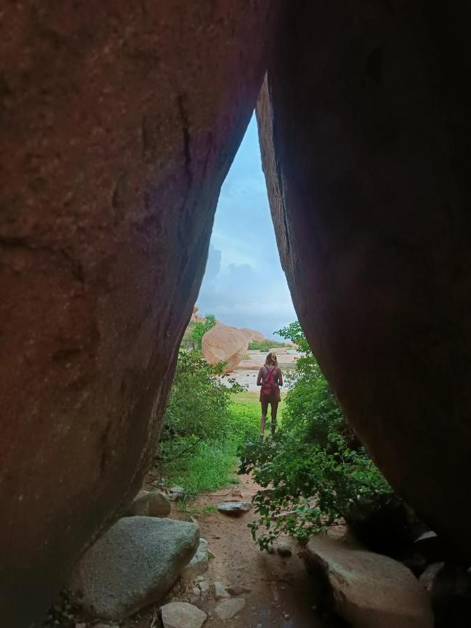 Hearthspace Hampi - Small Home, A Low-Impact Backpackers Hostel Eksteriør bilde